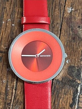 LAMBRETTA women’s watch red face red leather band,great cond